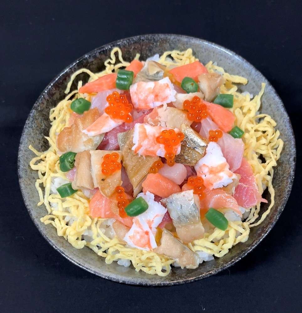 ★週末限定丼は？★（どんぶり屋まぐろ大将）