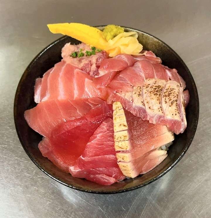 ★どんぶり屋まぐろ大将”週末限定丼”は？★（どんぶり屋まぐろ大将）