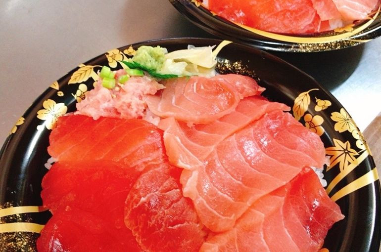 神奈川　川崎　海鮮丼　マグロ丼　どんぶり屋まぐろ大将