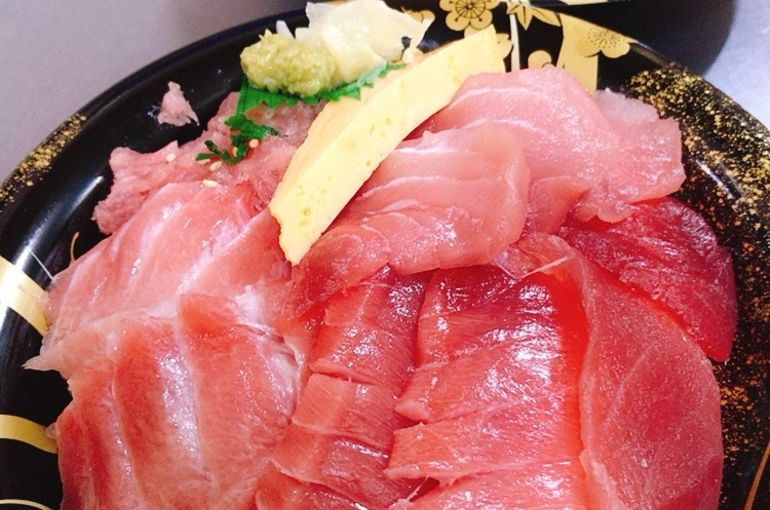 神奈川　川崎　海鮮丼　マグロ丼　どんぶり屋まぐろ大将