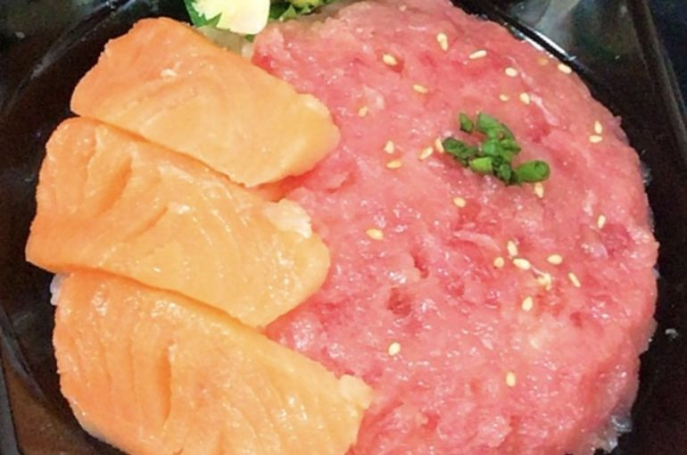 神奈川　川崎　海鮮丼　マグロ丼　どんぶり屋まぐろ大将