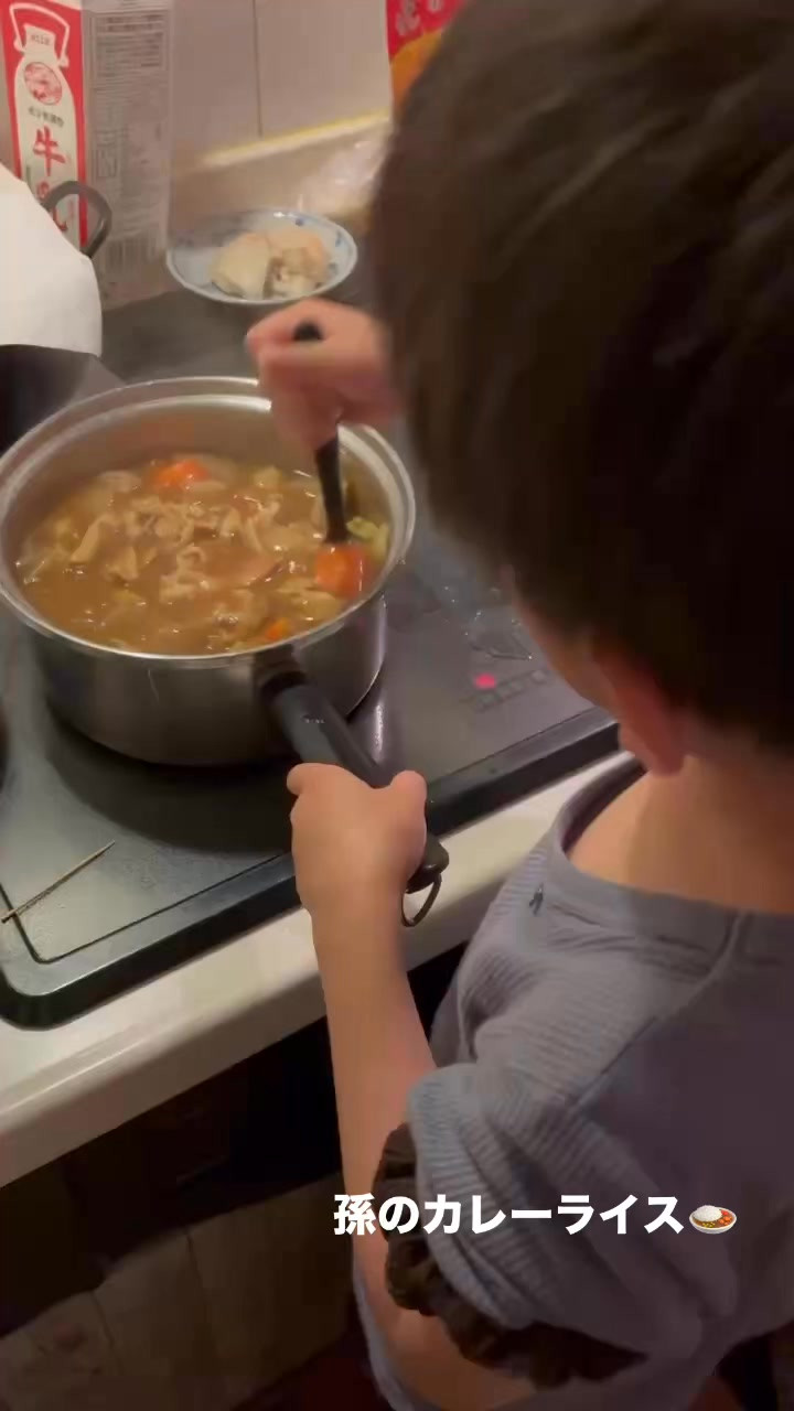 今日の夕食は孫が作ってくれたカレーライス🍛 #美味しい #カ...
